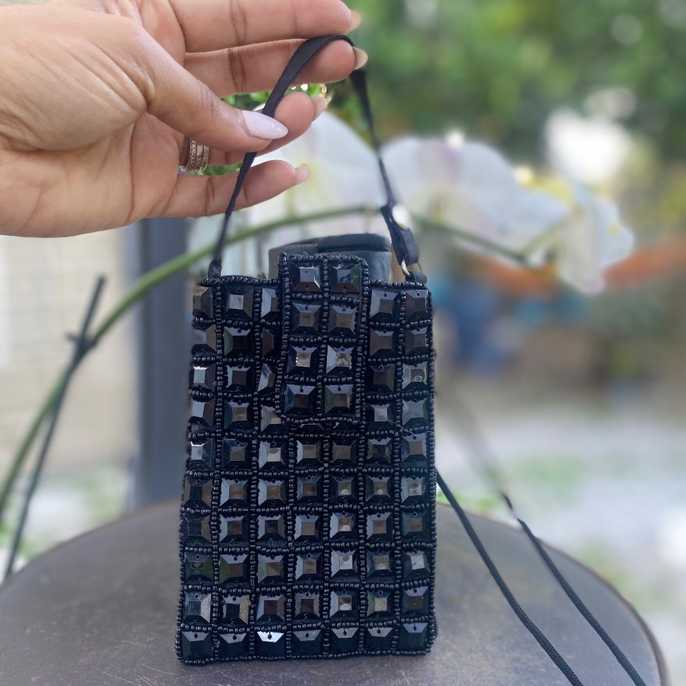 Black Cellphone holder